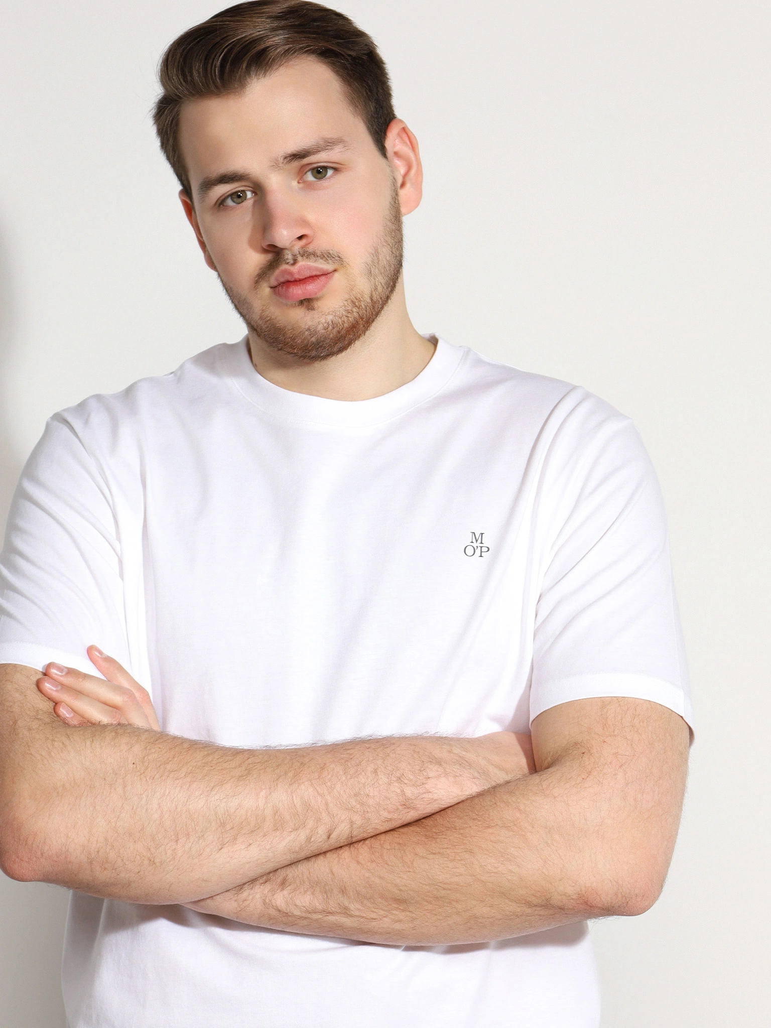 Футболка белого цвета из хлопка